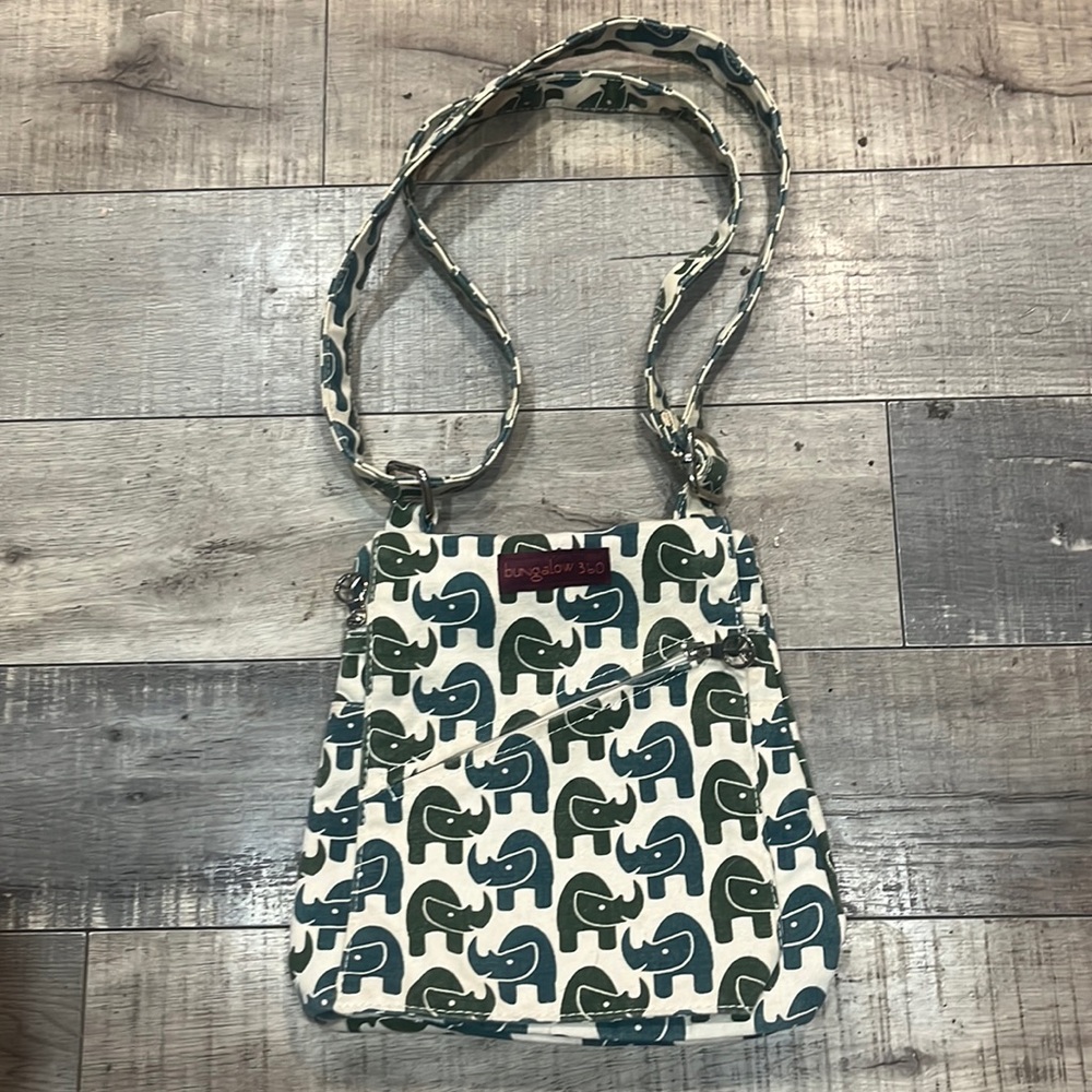 Bungalow 360 Rhinoceros bag